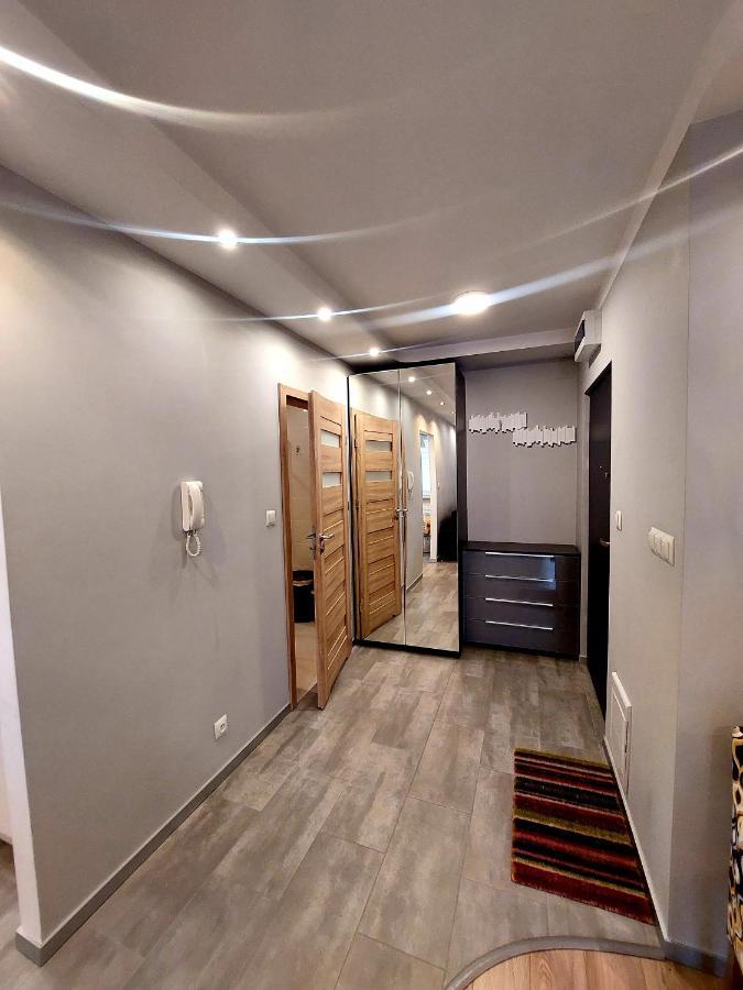 Nowoczesna Kawalerka Appartement Lublin Buitenkant foto